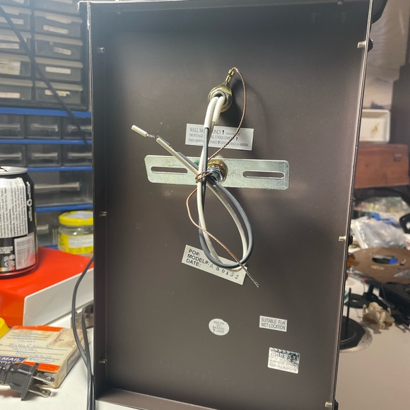 Rustic Exterior Wall Light Brand New - Picture 4 of 8